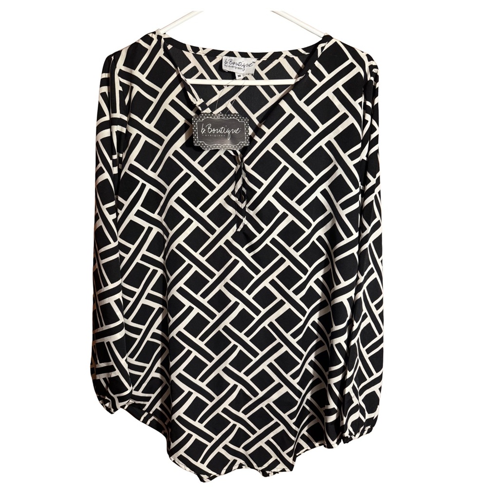 Black and‎ White Patterned Women's Blouse